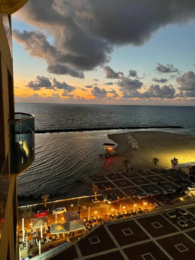 Suite On The Beach ไฮฟา ภายนอก รูปภาพ