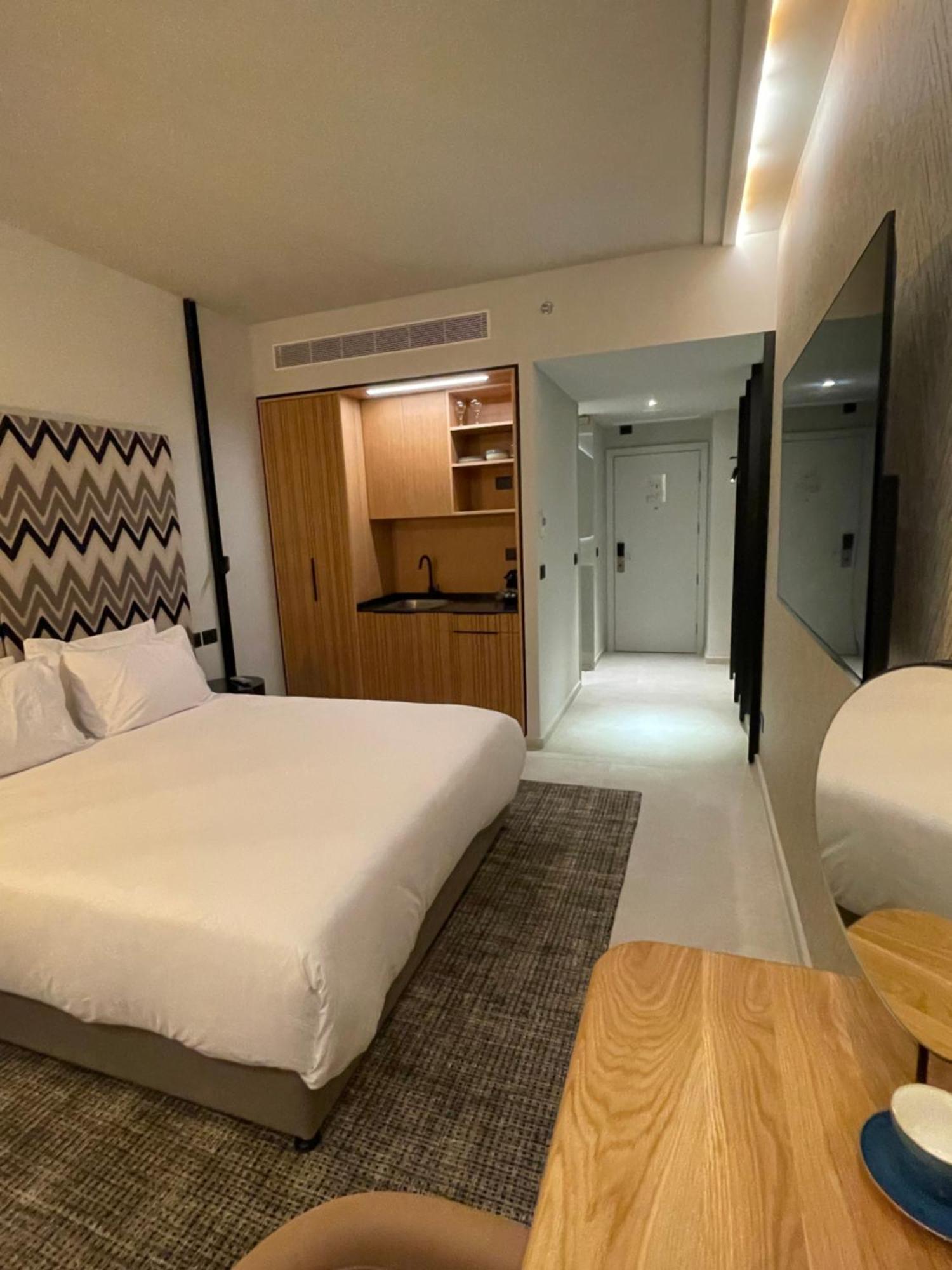 Suite On The Beach ไฮฟา ภายนอก รูปภาพ