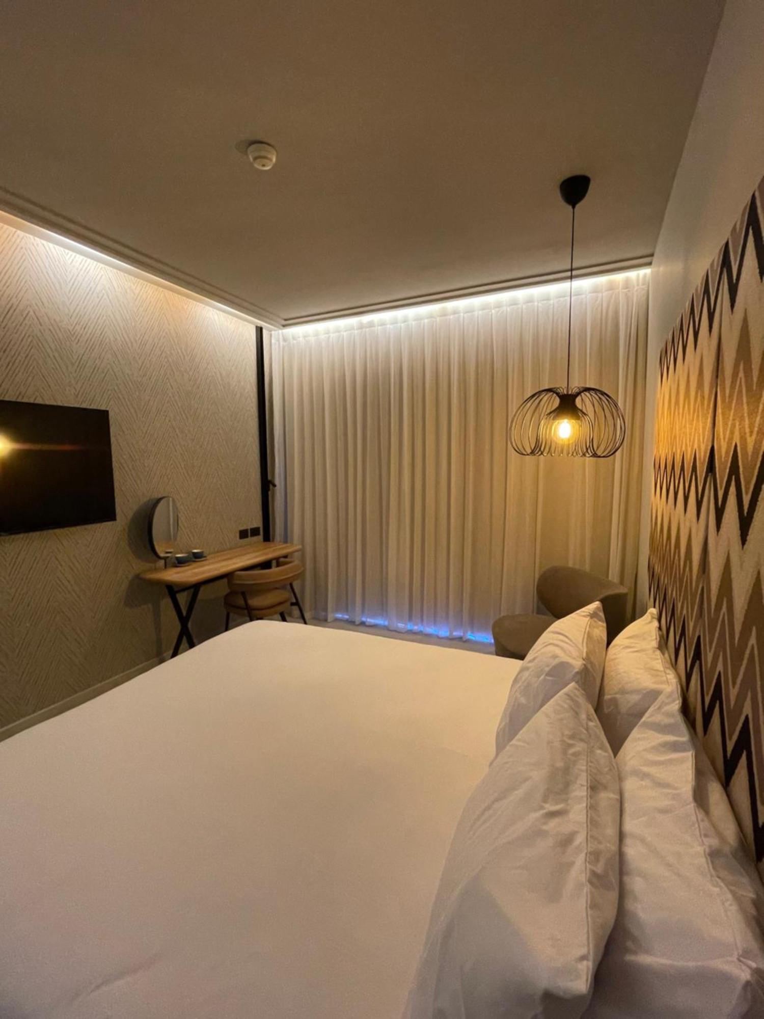 Suite On The Beach ไฮฟา ภายนอก รูปภาพ