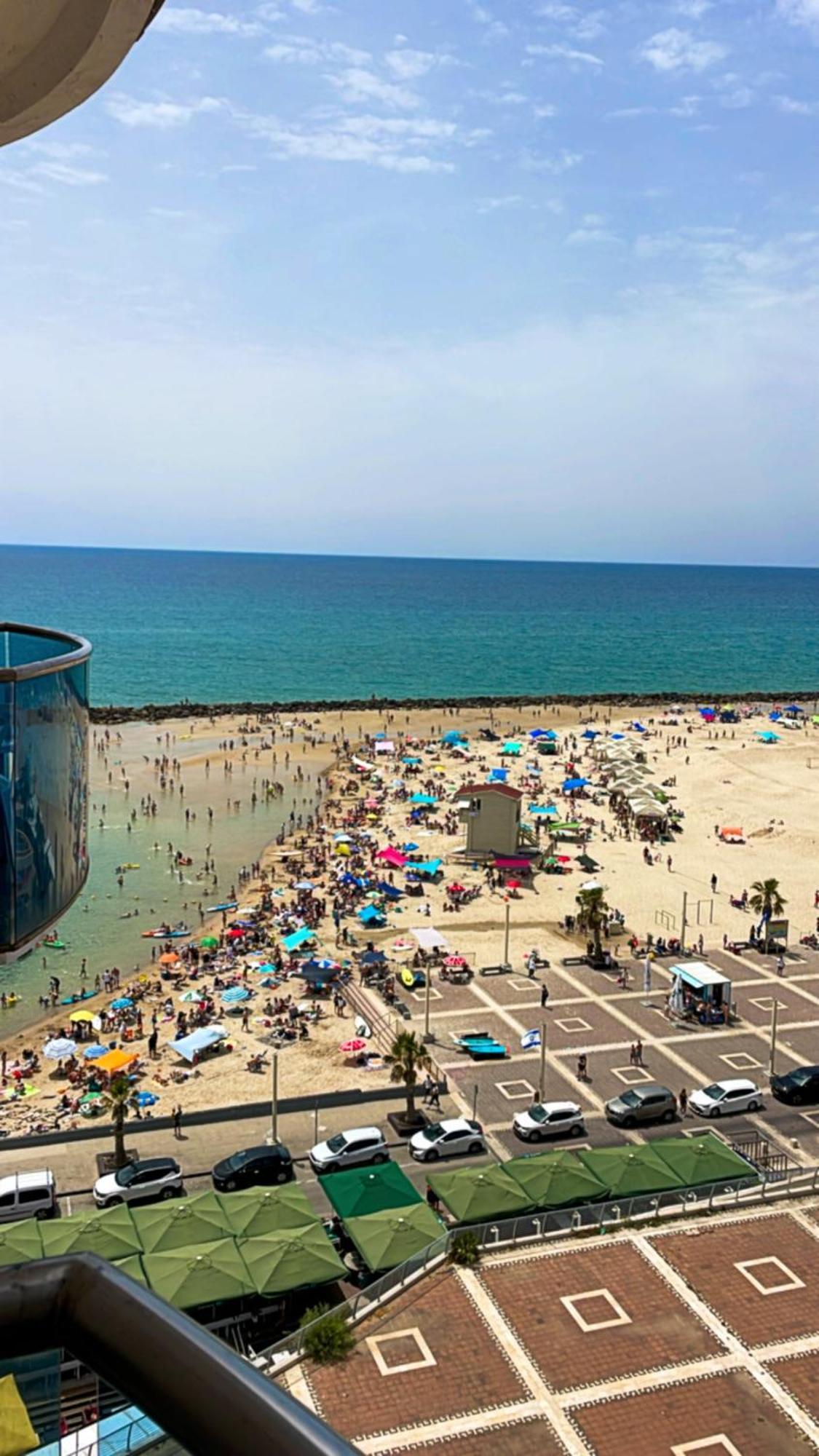 Suite On The Beach ไฮฟา ภายนอก รูปภาพ
