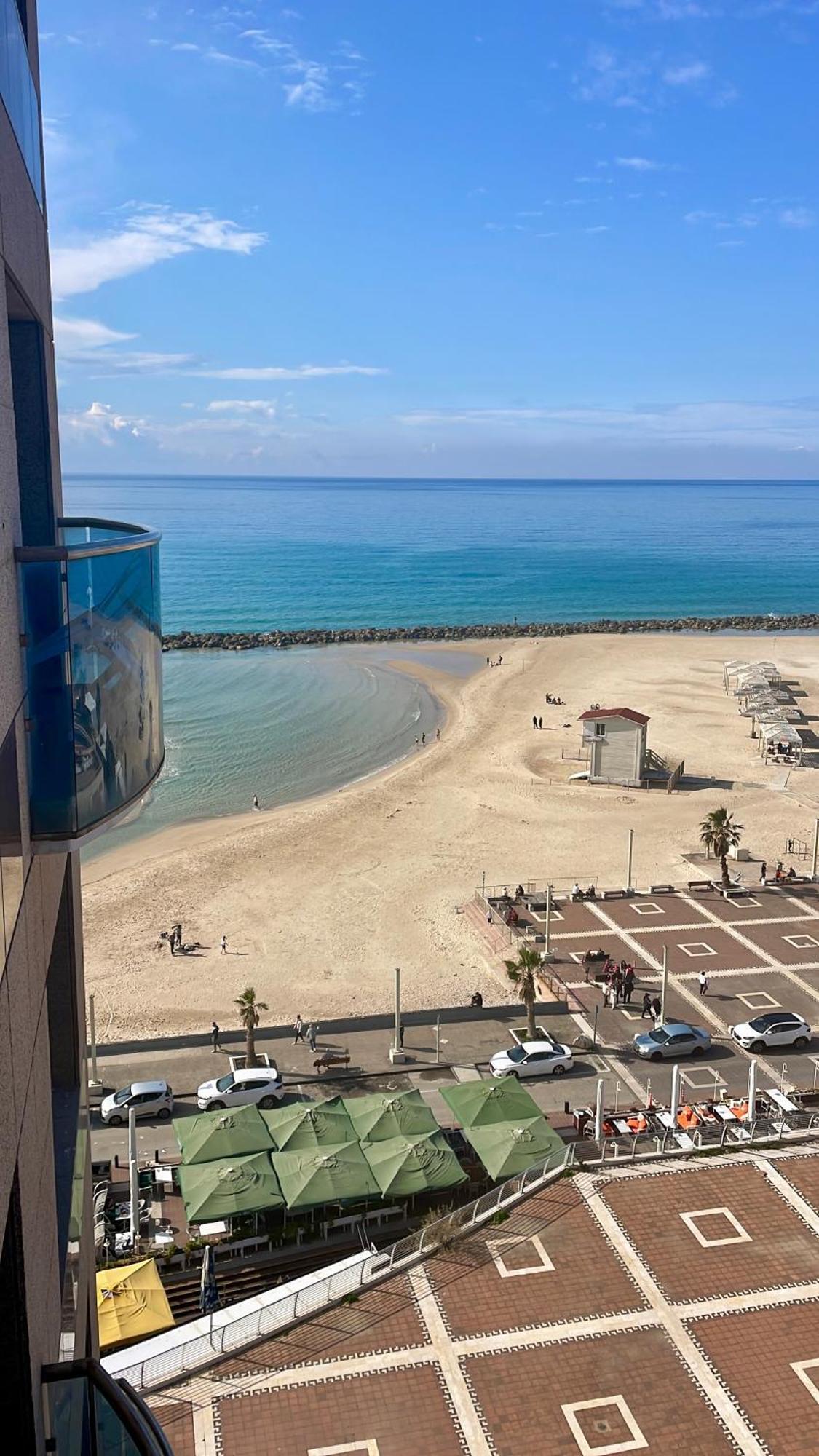 Suite On The Beach ไฮฟา ภายนอก รูปภาพ